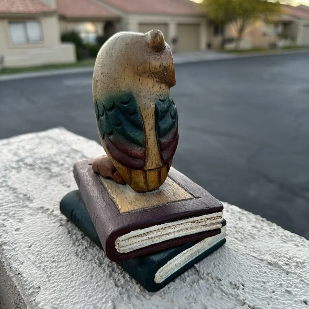 Hand Carved Wooden Owl On Books-Vintage- Made In Thailand -‎ Paperweight